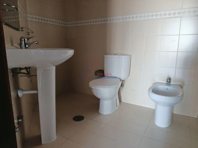 Apartamento T2 para Venda em Santa Marinha e São Pedro da Afurada Foto 12