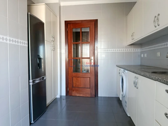 Apartamento T2 para Venda em Santa Marinha e São Pedro da Afurada Foto 17