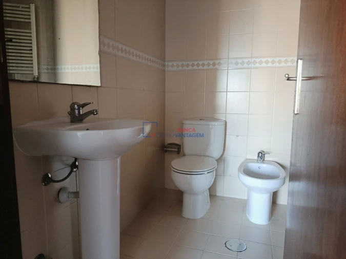 Apartamento T2 para Venda em Santa Marinha e São Pedro da Afurada Foto 24