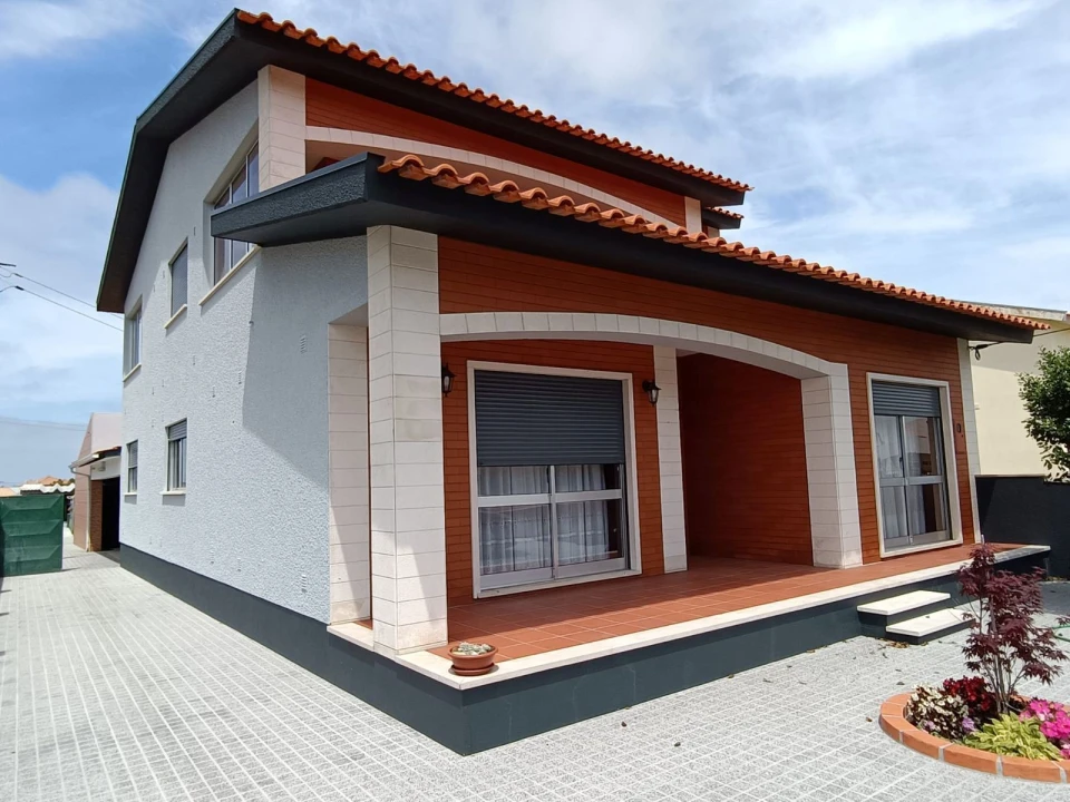 Moradia T5 para Venda em Gafanha do Carmo Foto 2