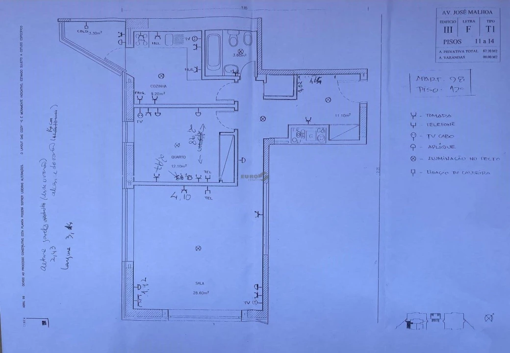 Apartamento T1 para Arrendamento em Campolide Foto 25