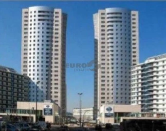 Apartamento T1 para Arrendamento em Campolide