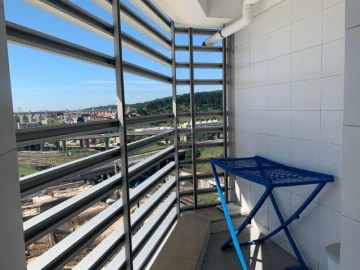 Apartamento T1 para Arrendamento em Campolide