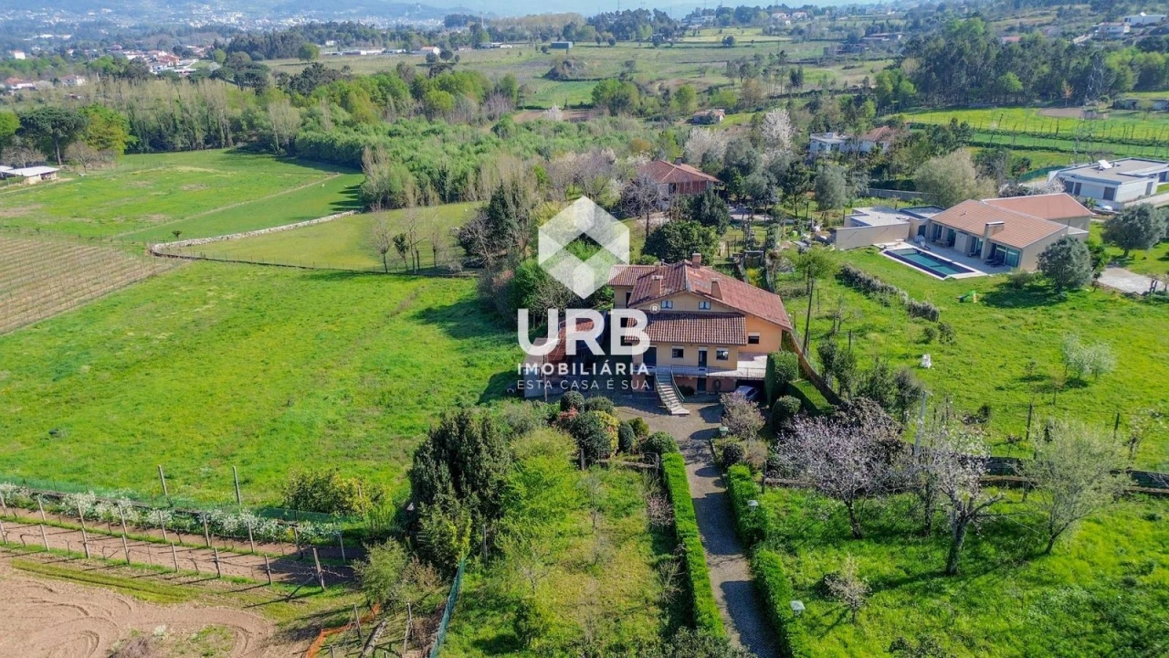 Quinta T6 para Venda em Adaufe Foto 37