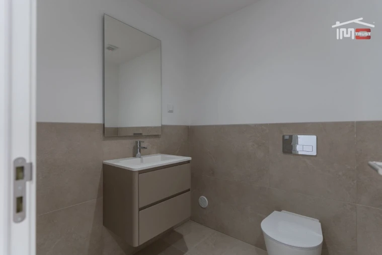 Apartamento T3 para Arrendamento em Fatima Foto 3