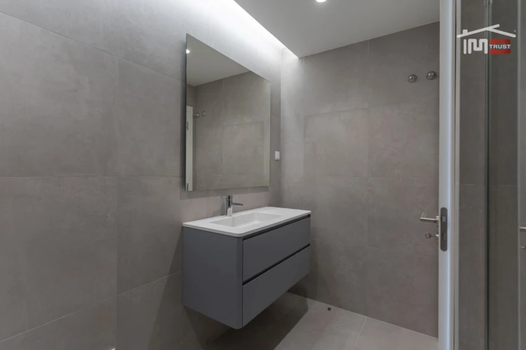 Apartamento T3 para Arrendamento em Fatima Foto 17