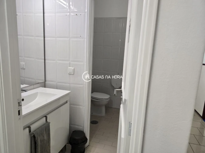 Loja para Arrendamento em São Mamede de Infesta e Senhora da Hora Foto 8