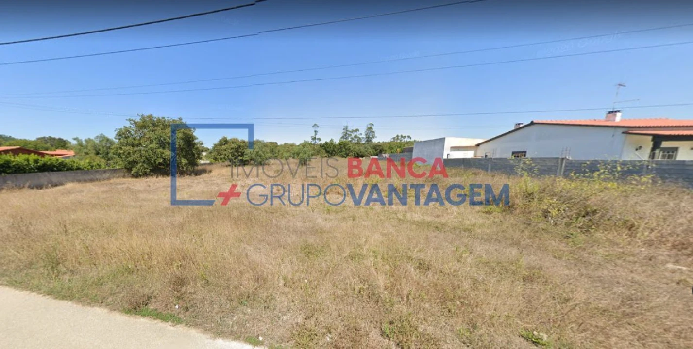 Terreno Comércio / Armazém para Venda em Turquel Foto 8