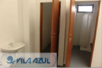 Armazém para Arrendamento em Paranhos