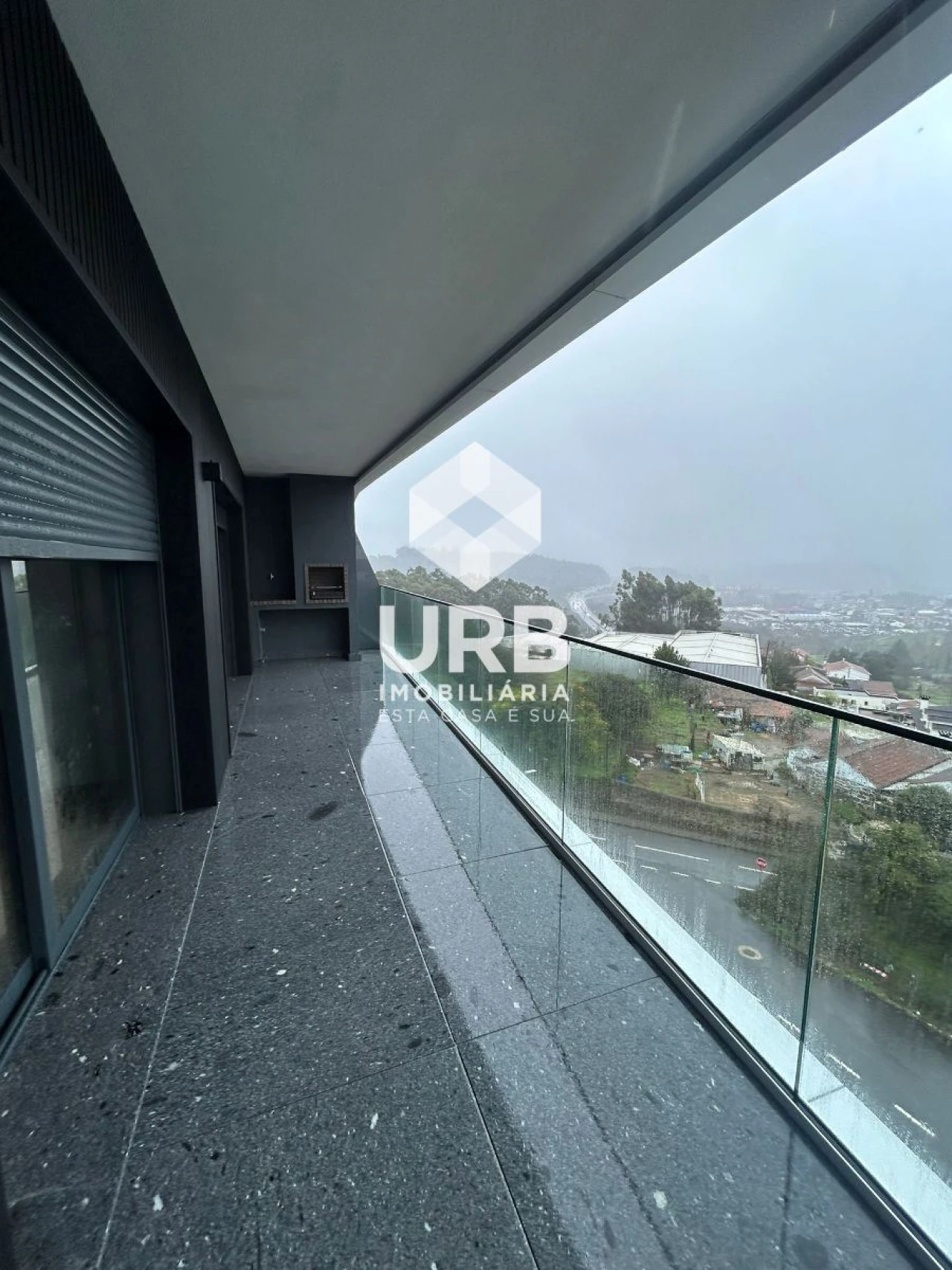 Apartamento T2 para Venda em Ferreiros e Gondizalves Foto 17