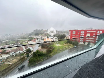 Apartamento T2 para Venda em Ferreiros e Gondizalves