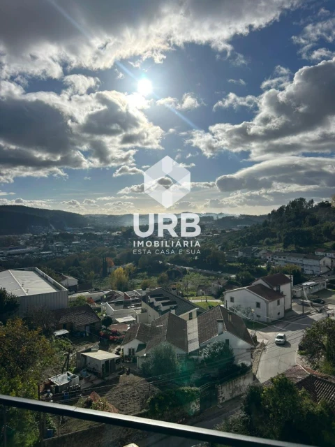 Apartamento T2 para Venda em Ferreiros e Gondizalves
