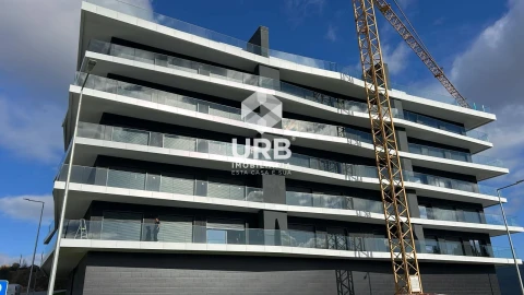 Apartamento T2 para Venda em Ferreiros e Gondizalves