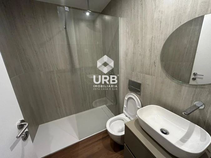 Apartamento T2 para Venda em Ferreiros e Gondizalves Foto 6