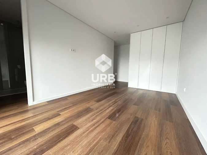 Apartamento T2 para Venda em Ferreiros e Gondizalves Foto 10
