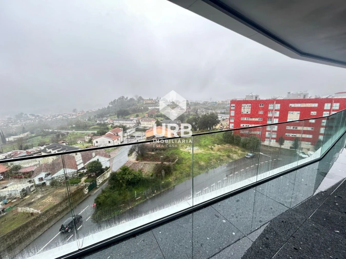 Apartamento T2 para Venda em Ferreiros e Gondizalves Foto 19