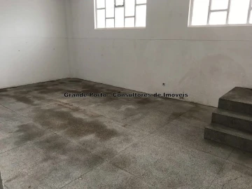 Armazém para Venda em Paranhos