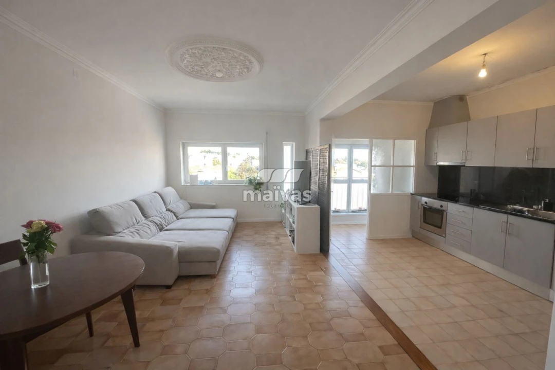 Apartamento T3 para Venda em Vila Verde e Barbudo Foto 2