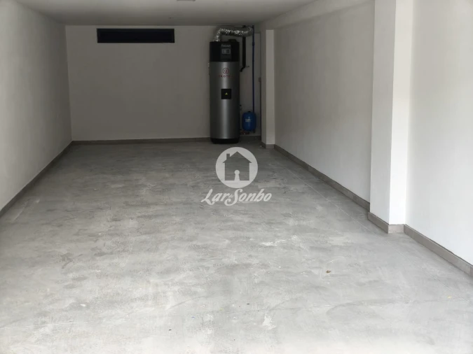 Apartamento T4 para Venda em Arcozelo Foto 19