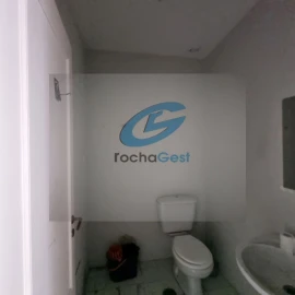 Loja para Arrendamento em Mafamude e Vilar do Paraíso