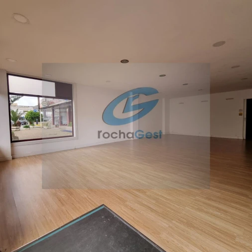 Loja para Arrendamento em Mafamude e Vilar do Paraíso Foto 3