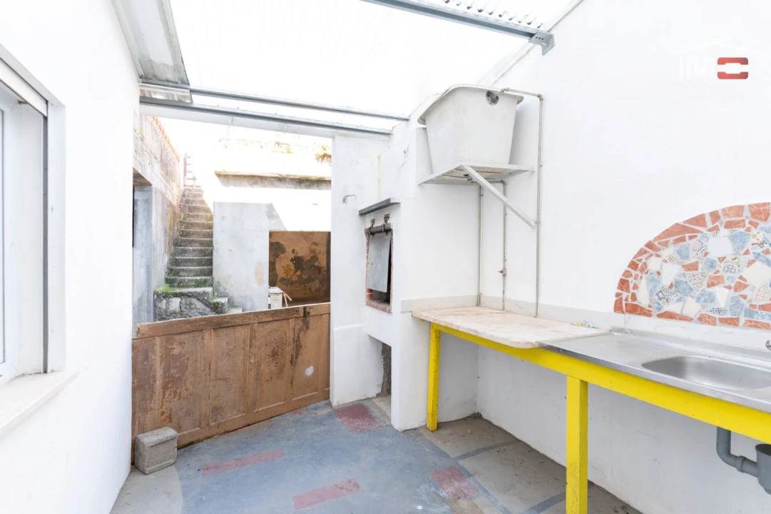 Moradia T3 para Venda em Alburitel Foto 9