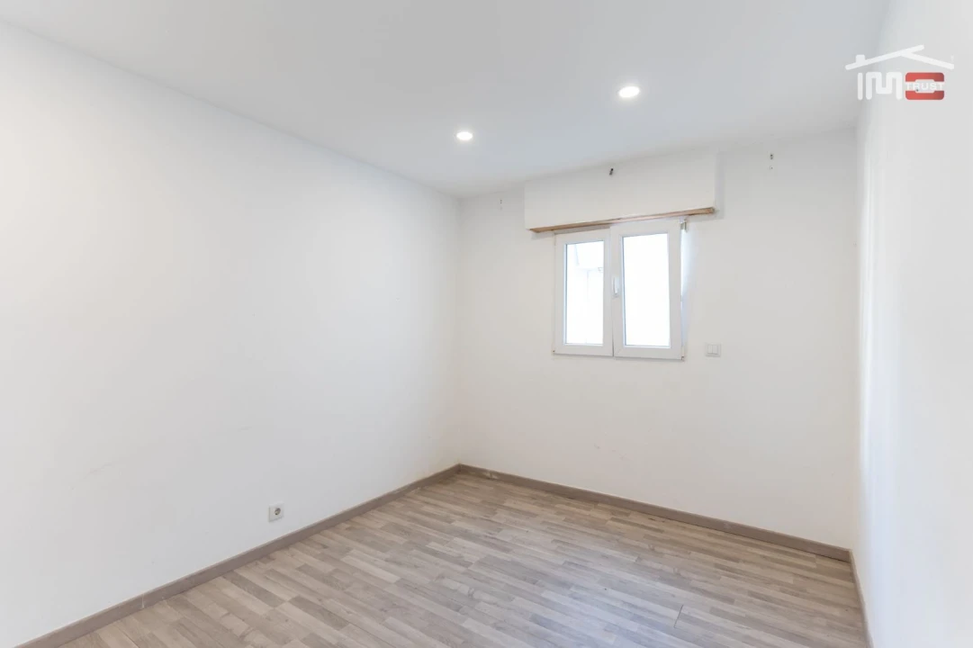 Moradia T3 para Venda em Alburitel Foto 3