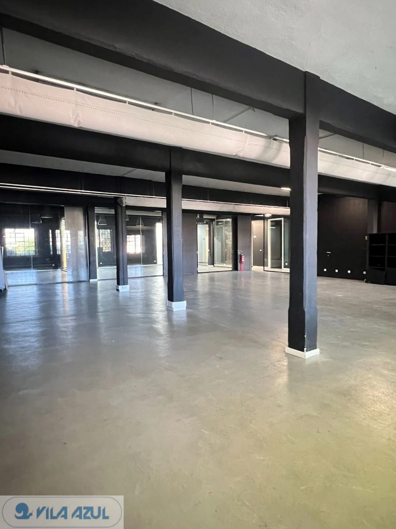 Armazém para Arrendamento em Paranhos Foto 1