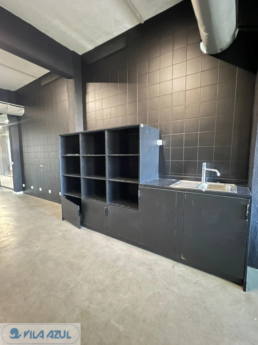 Armazém para Arrendamento em Paranhos Foto 3