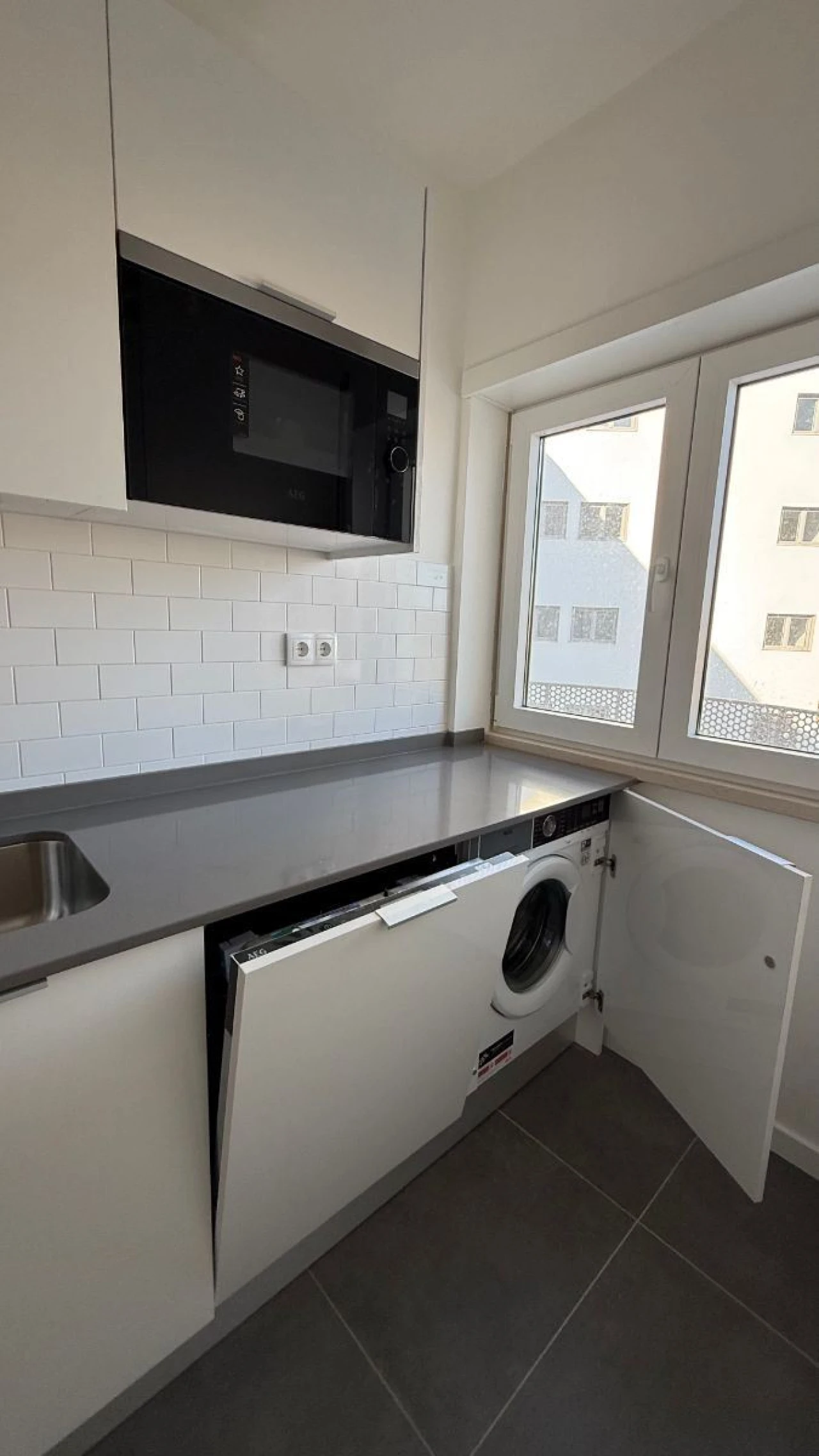 Apartamento T0 para Venda em Buarcos Foto 12