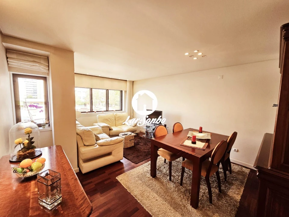 Apartamento T3 para Venda em Ramalde Foto 6