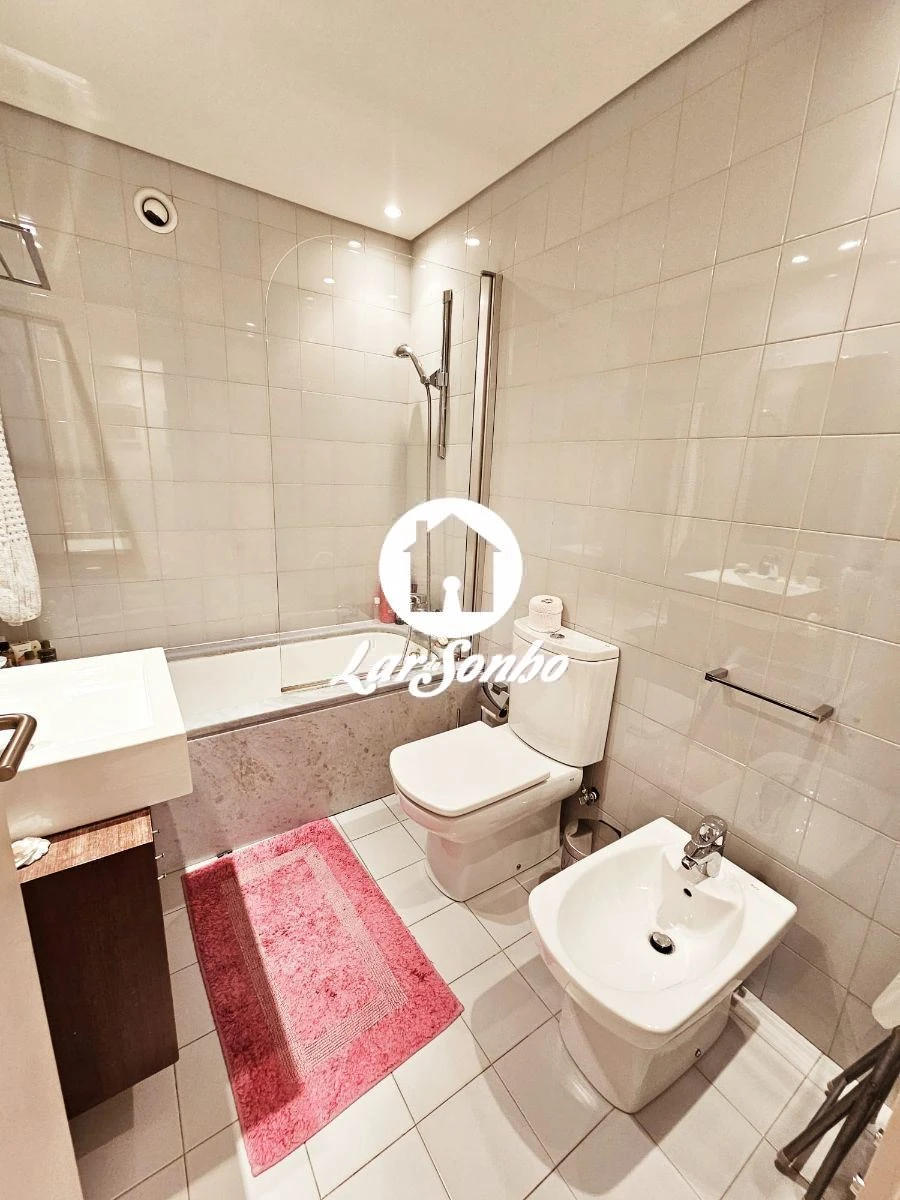 Apartamento T3 para Venda em Ramalde Foto 20