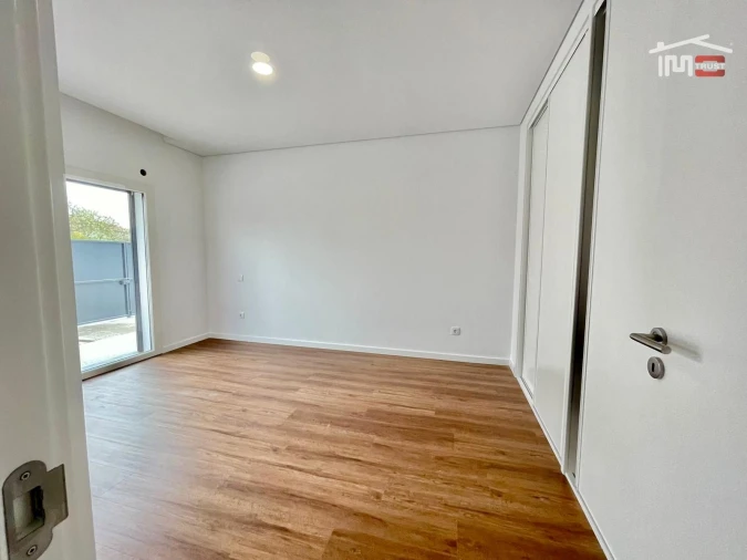 Moradia T3 para Venda em Fernao Ferro Foto 31