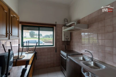 Negócio para Venda em São Mamede