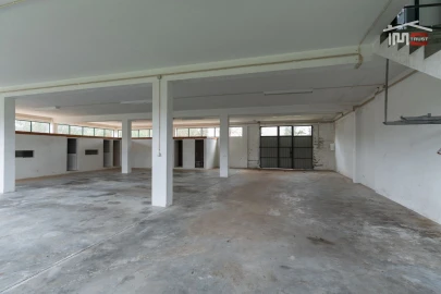 Negócio para Venda em São Mamede