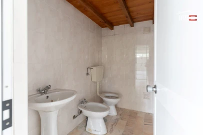 Negócio para Venda em São Mamede