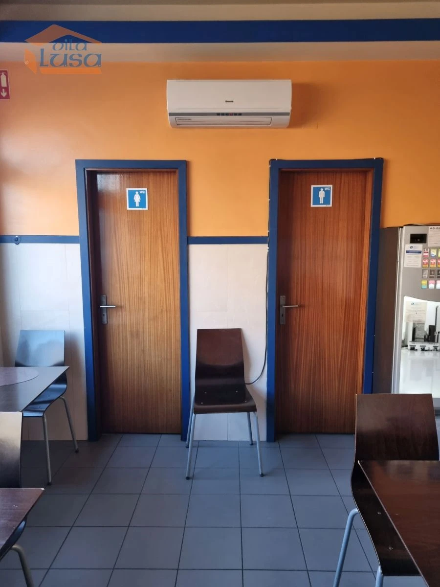 Loja para Trespasse em Avintes Foto 5