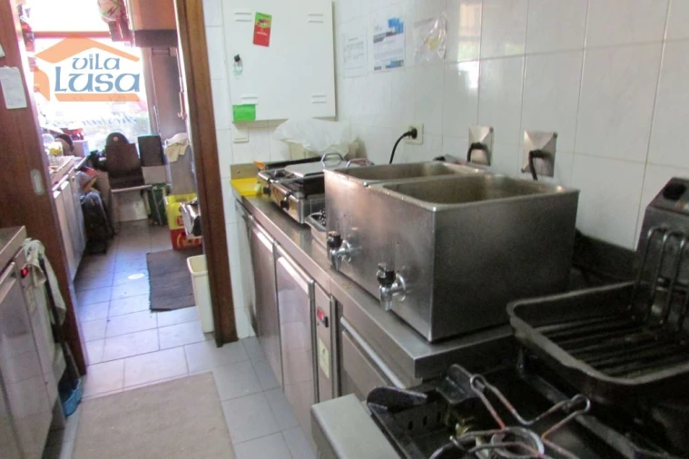 Loja para Trespasse em Avintes Foto 7