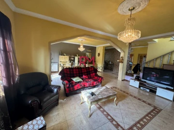 Moradia T3 para Venda em Campo e Sobrado