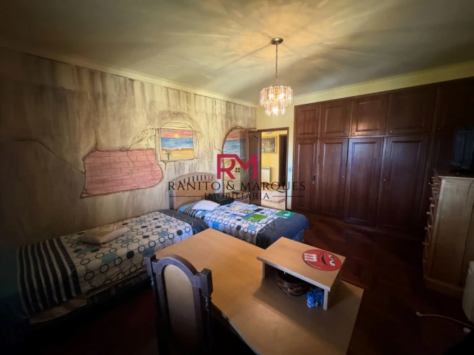 Moradia T3 para Venda em Campo e Sobrado Foto 12