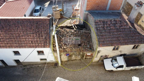 Moradia T1 para Venda em Alfandega da Fe