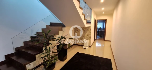 Moradia T3 para Venda em Barcelinhos