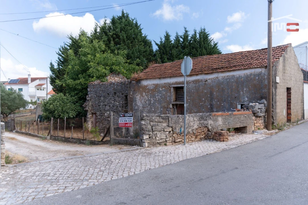 Moradia T0 para Venda em Minde Foto 8