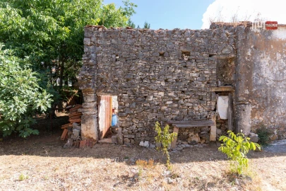 Moradia T0 para Venda em Minde