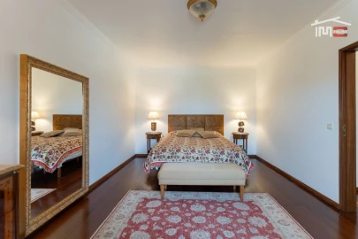 Moradia T4 para Venda em São João Baptista e Santa Maria dos Olivais