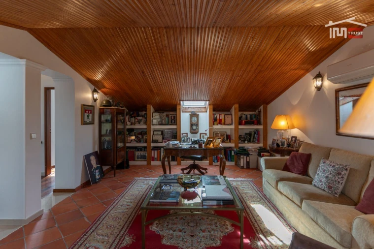 Moradia T4 para Venda em São João Baptista e Santa Maria dos Olivais Foto 14