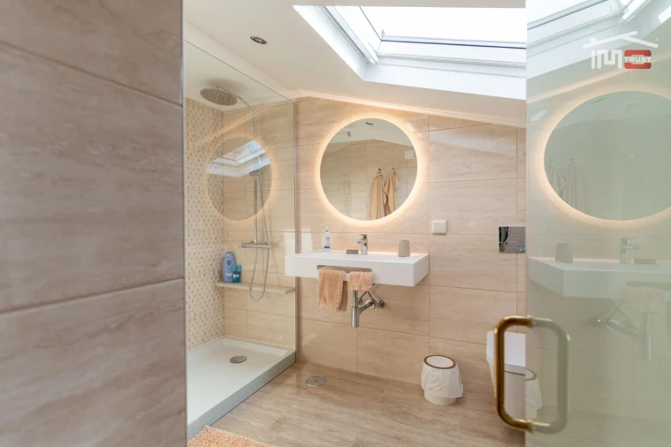 Moradia T4 para Venda em São João Baptista e Santa Maria dos Olivais Foto 25