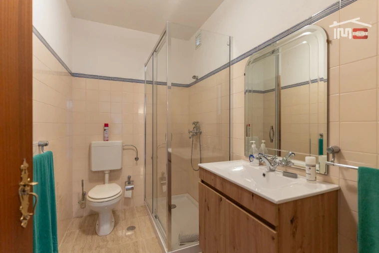 Moradia T4 para Venda em São João Baptista e Santa Maria dos Olivais Foto 31