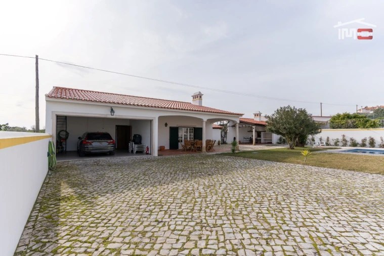 Moradia T4 para Venda em São João Baptista e Santa Maria dos Olivais Foto 34