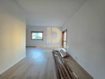 Apartamento T2 para Venda em Baguim do Monte (Rio Tinto)